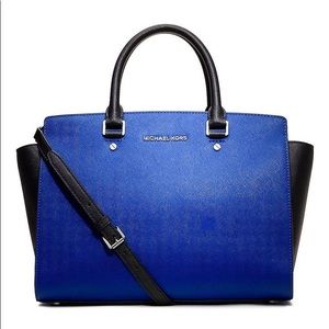Michael Kors Selma Bag